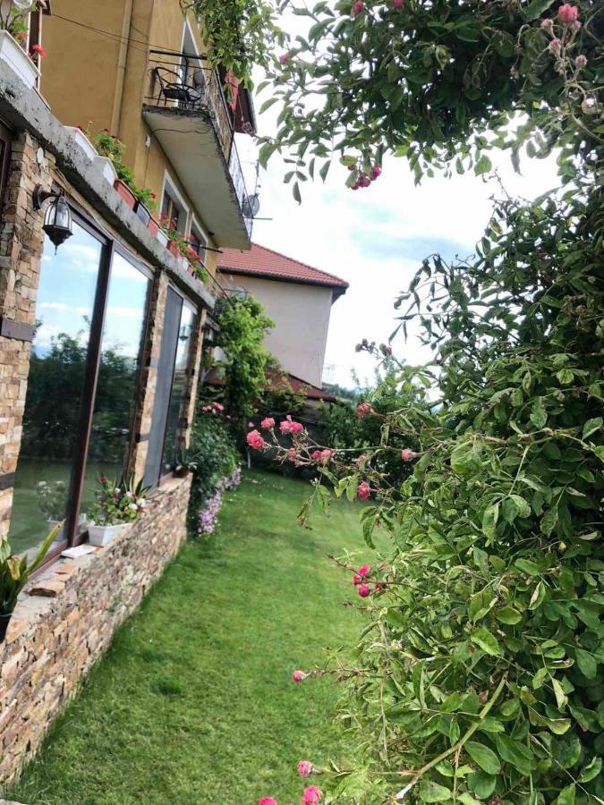 Guest House Agush Kribul Exterior foto